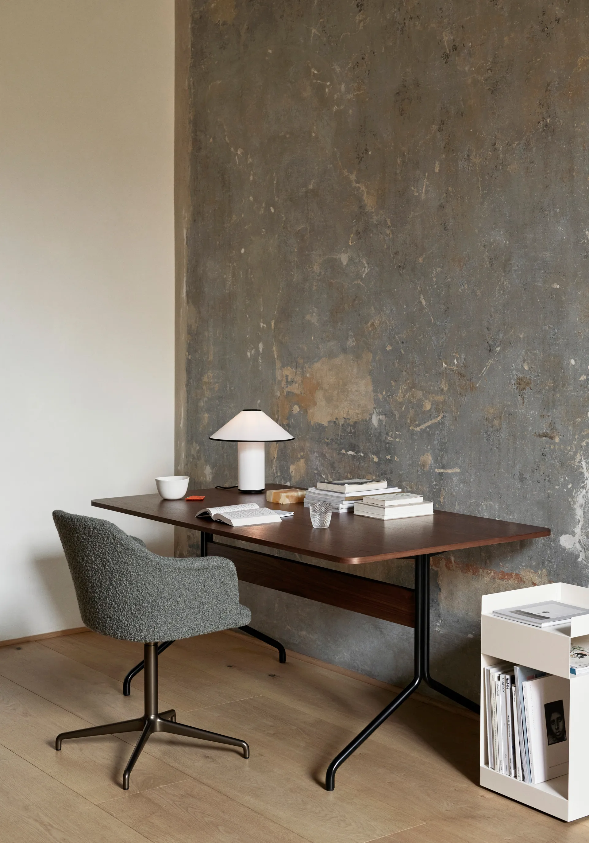 Colette ATD6 bordlampe, Black & White &Tradition