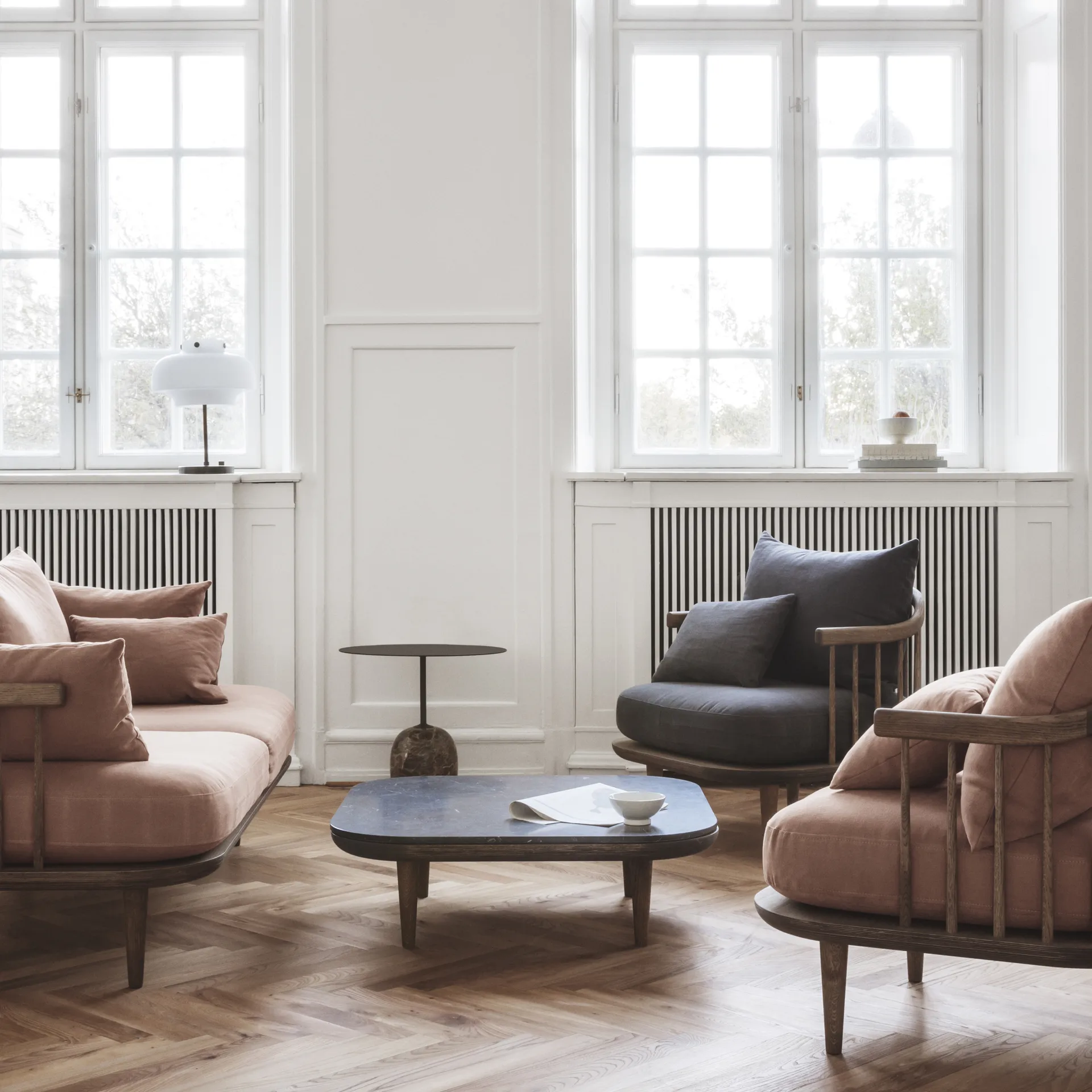 Copenhagen bordlampe SC13, opalglas-messing &Tradition