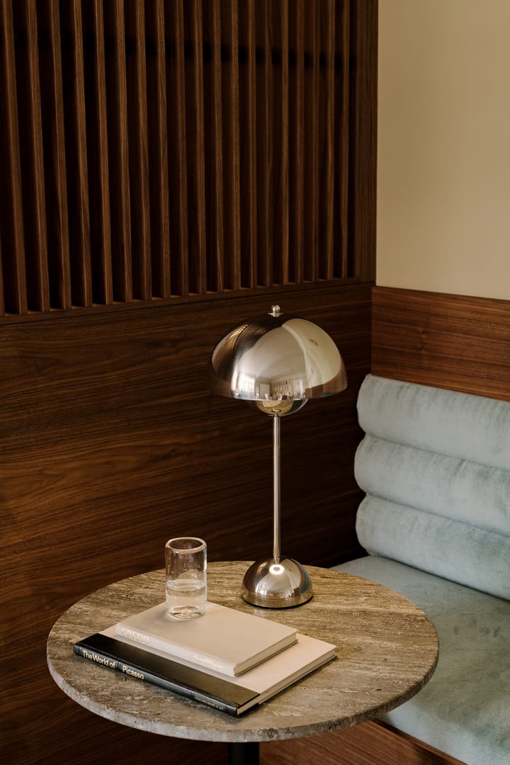 FlowerPot bordlampe VP3, Brass-plated &Tradition
