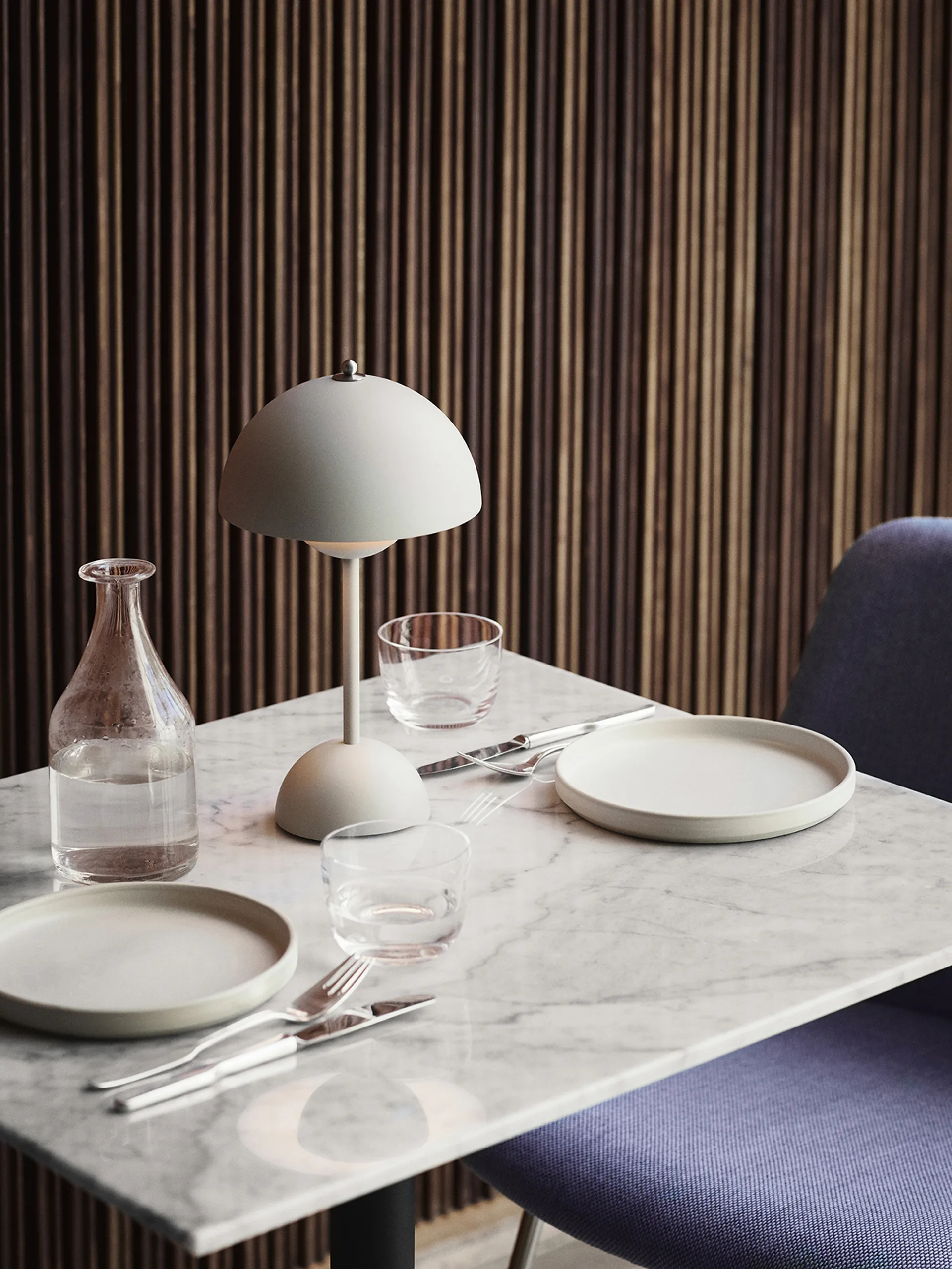 Flowerpot portable bordlampe VP9, Matt white &Tradition