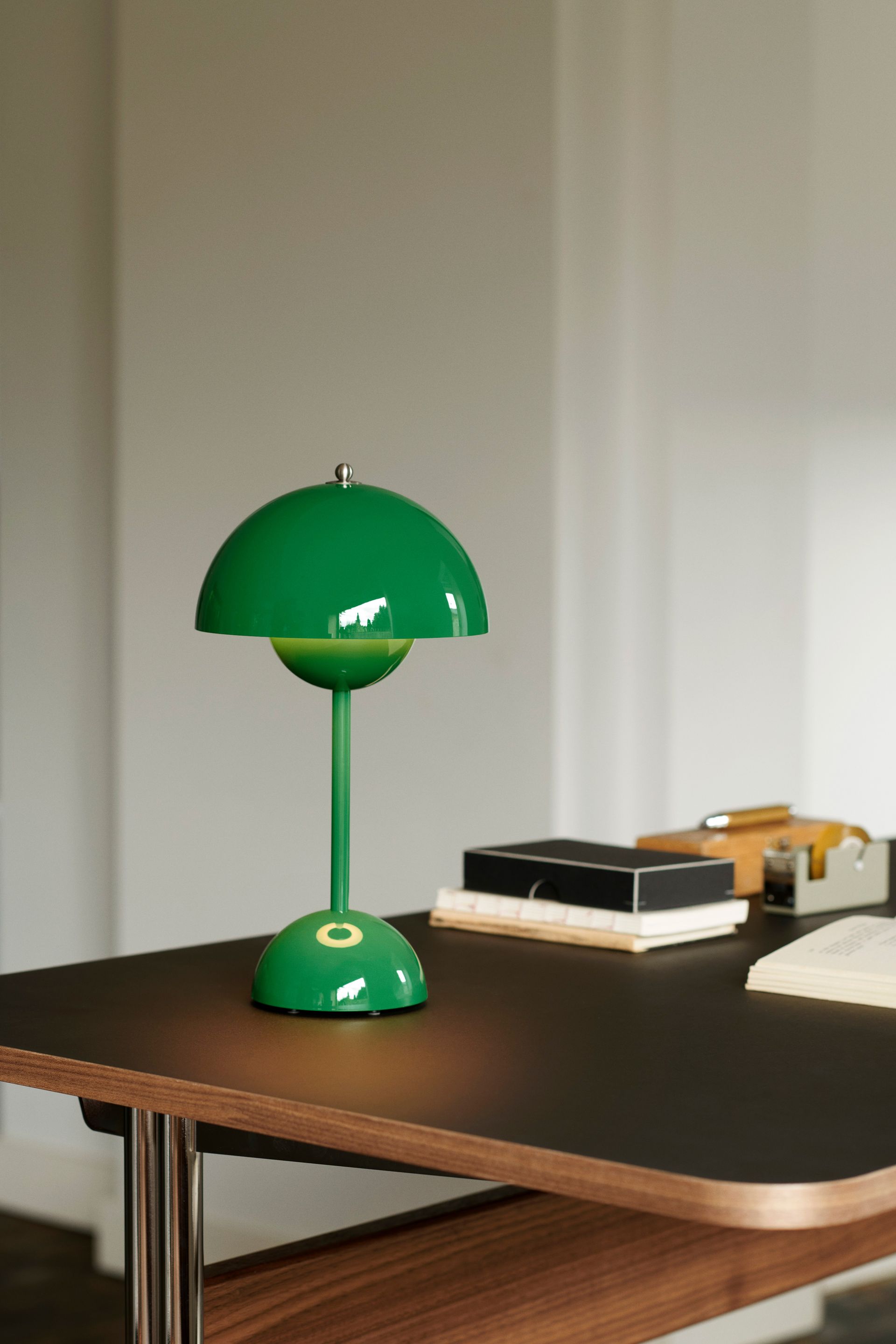 Flowerpot bordlampe vp9