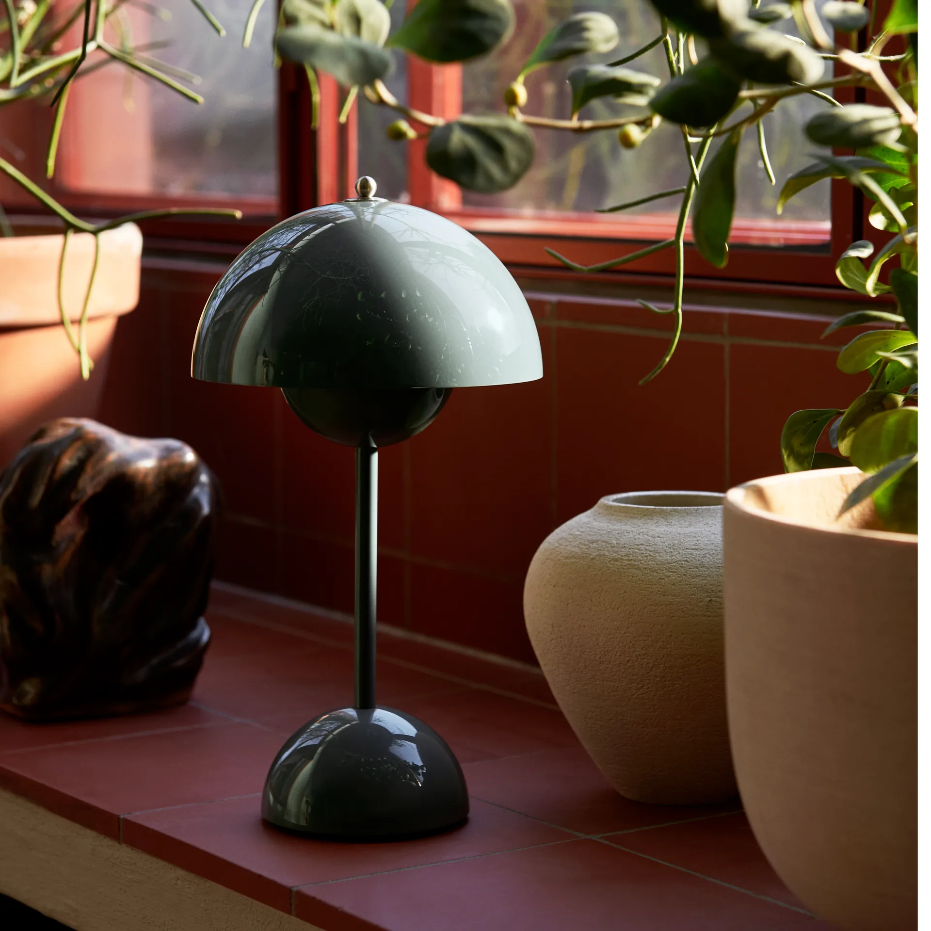 Flowerpot portable bordlampe VP9, Stone blue &Tradition