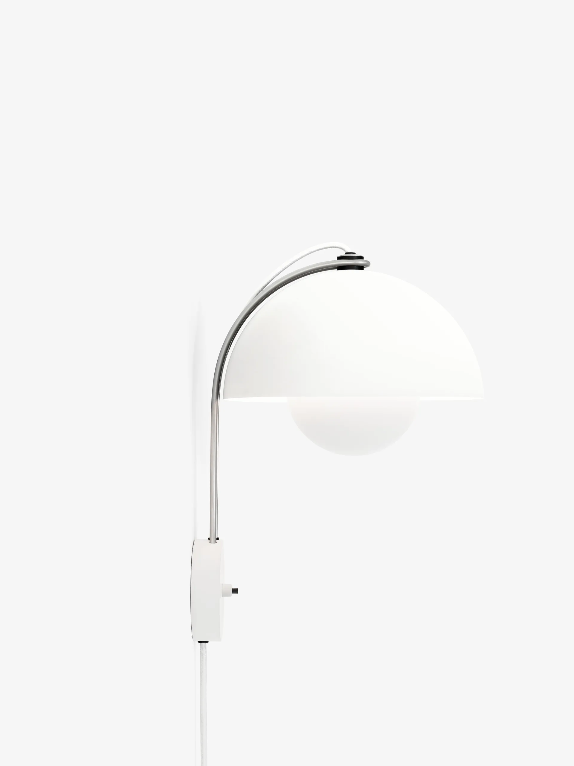 Flowerpot væglampe VP8, Matt white &Tradition