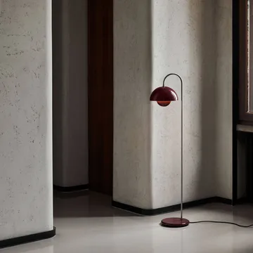 Flowerpot VP12 gulvlampe - Dark plum - &Tradition