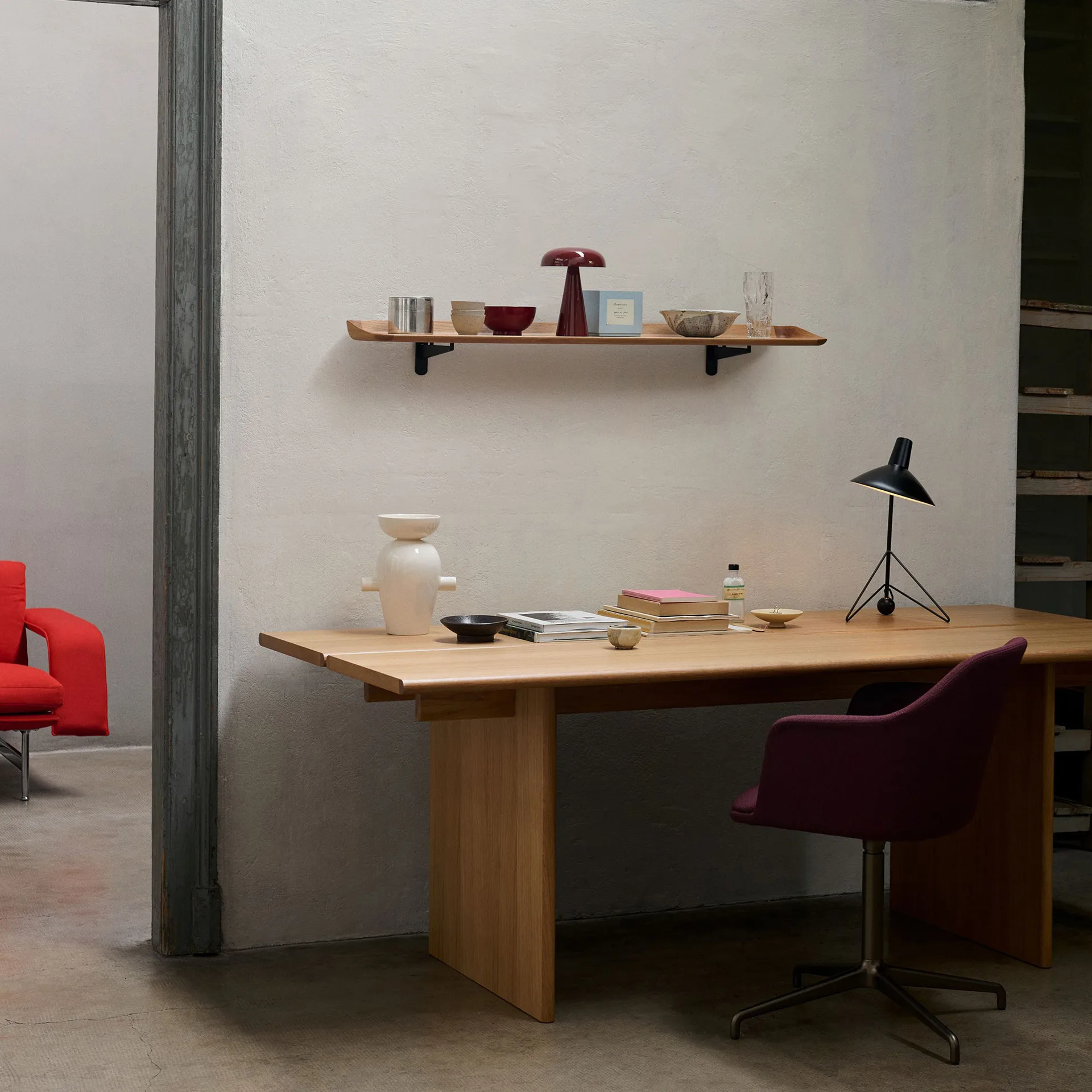 Guild HM15 hylde 120 cm, Solid lacquered oak &Tradition