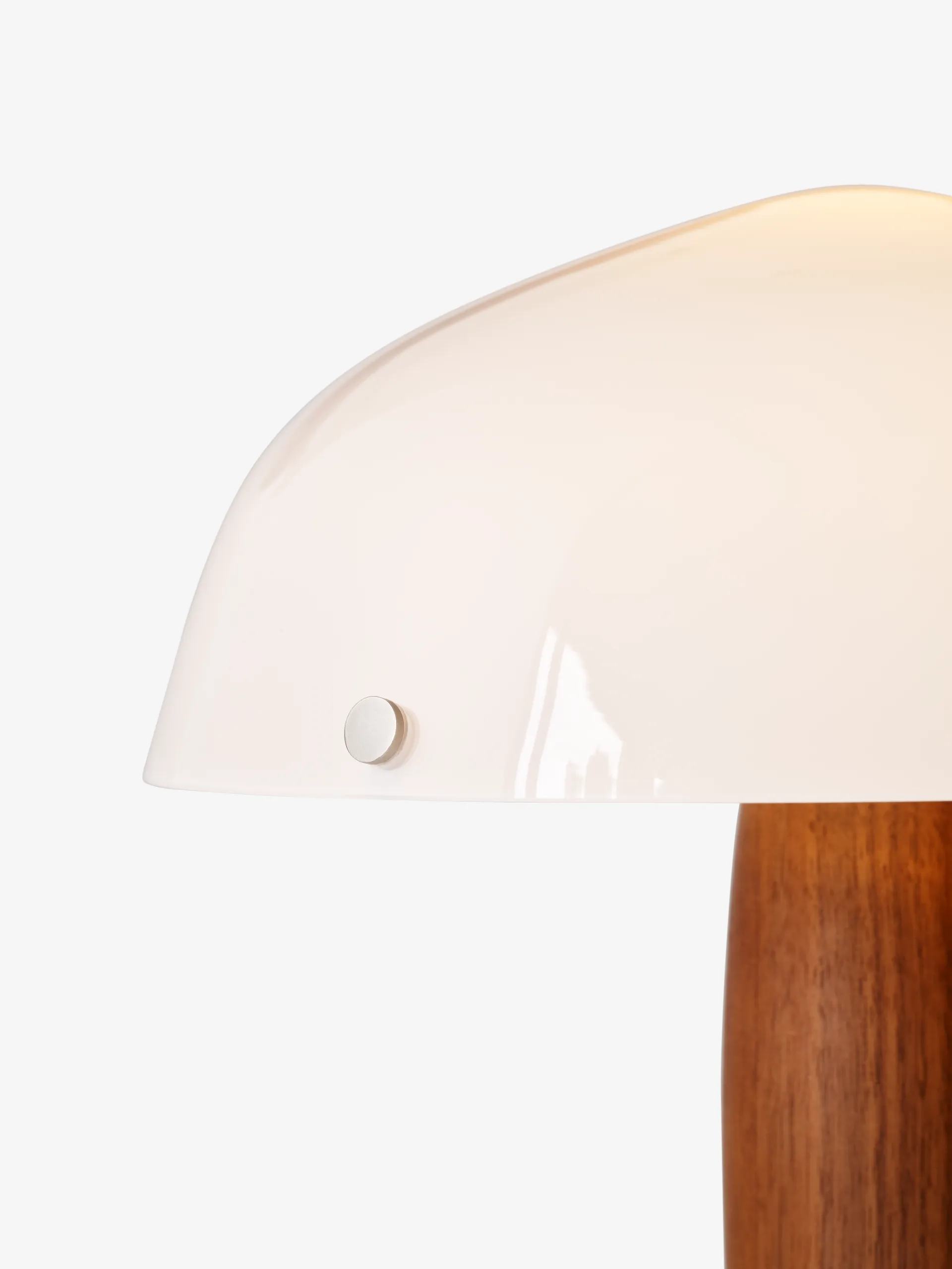 Herman SHY3 bordlampe, Walnut & Cream marble, stofledning &Tradition