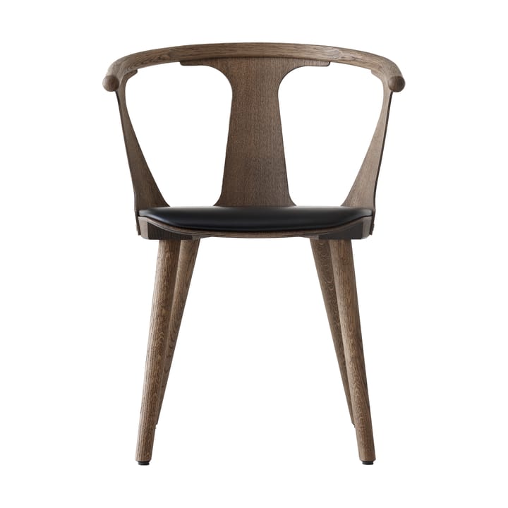 In Between SK2 stol, Røget olieret eg-Noble black leather &Tradition