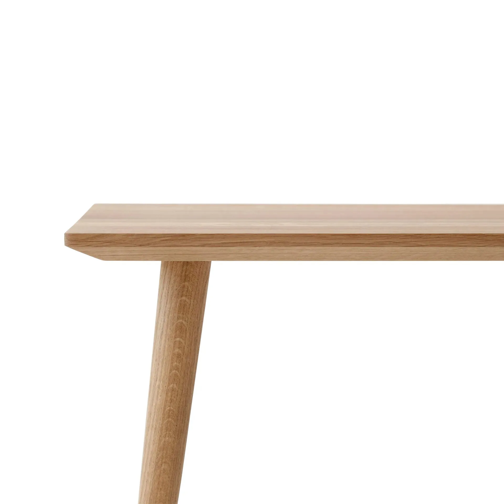 In Between SK23 sofabord 50x110 cm, Olieret eg &Tradition