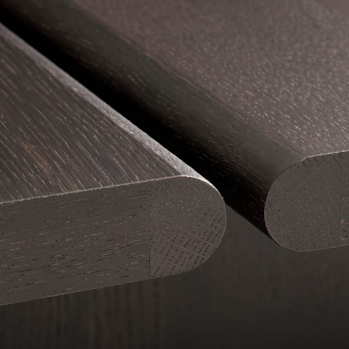 Ita OS4 sofabord 110x110 cm, Dark stained oak &Tradition