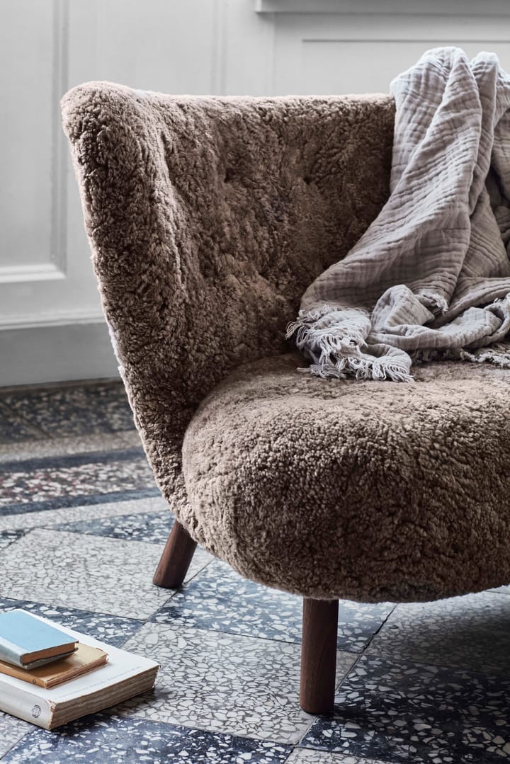 Little Petra VB2 sofa, Olieret valnød-Sahara &Tradition