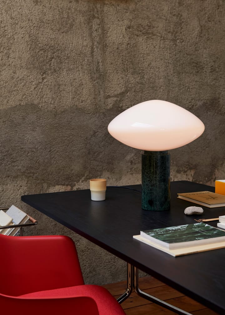 Mist AP17 bordlampe Ø37 cm, Matt White & Guatemala Verde &Tradition