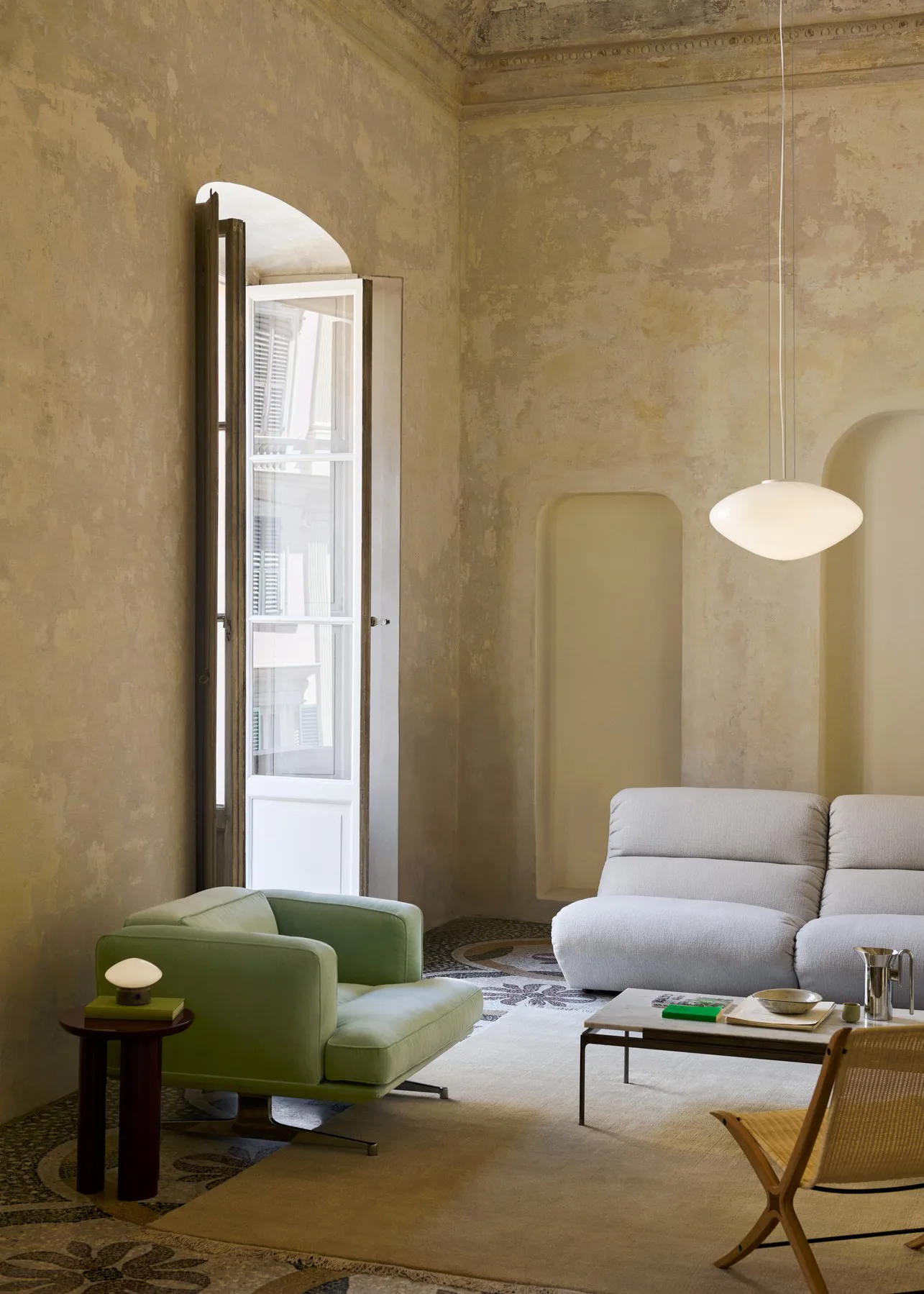 Mist AP20 pendel Ø56 cm, White-opal glass &Tradition