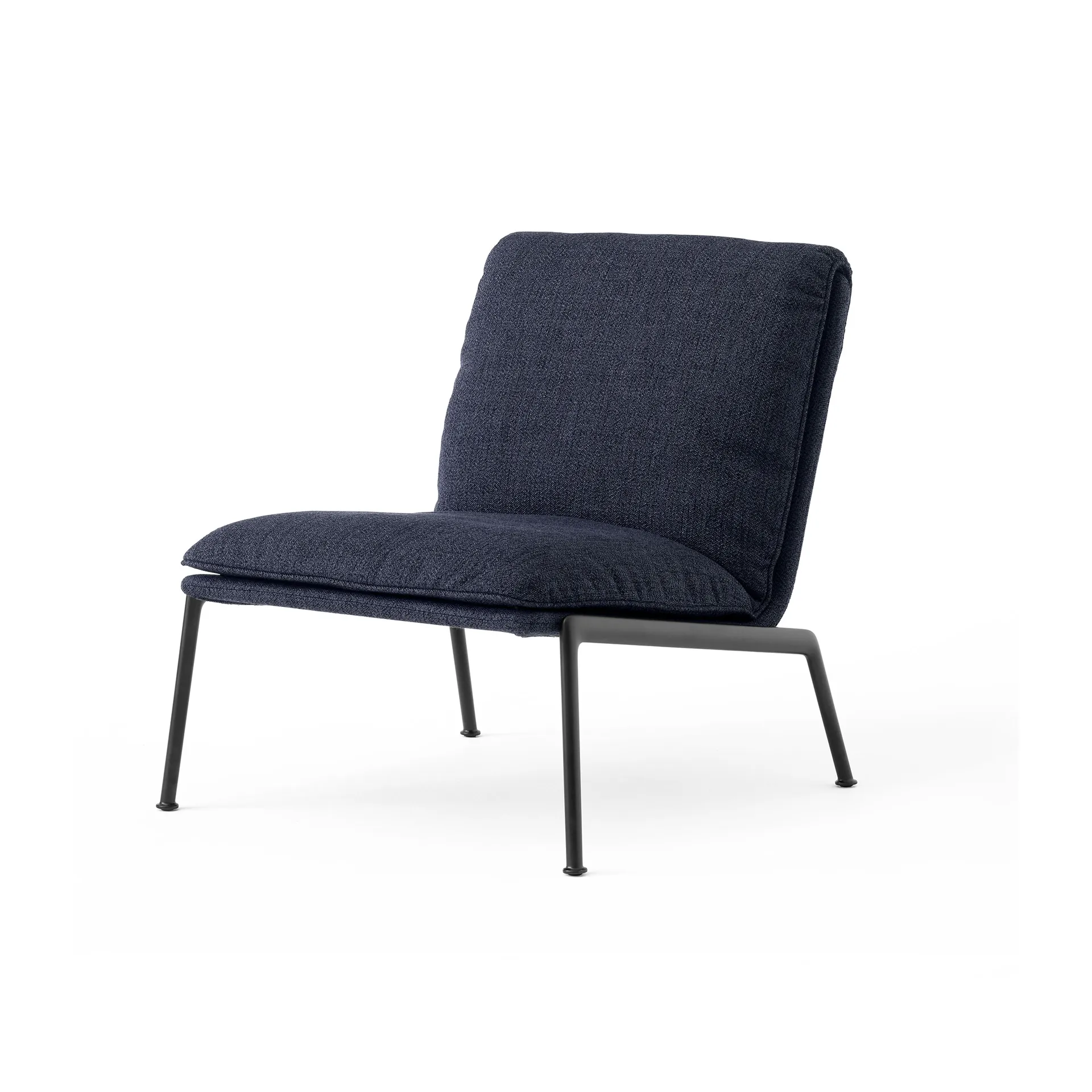 Muno LN18 lounge stol, Warm black-Ecriture 0780 &Tradition