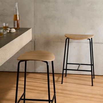Pavilion AV38 bar skammel 79 cm - Black-lacquered oak - &Tradition
