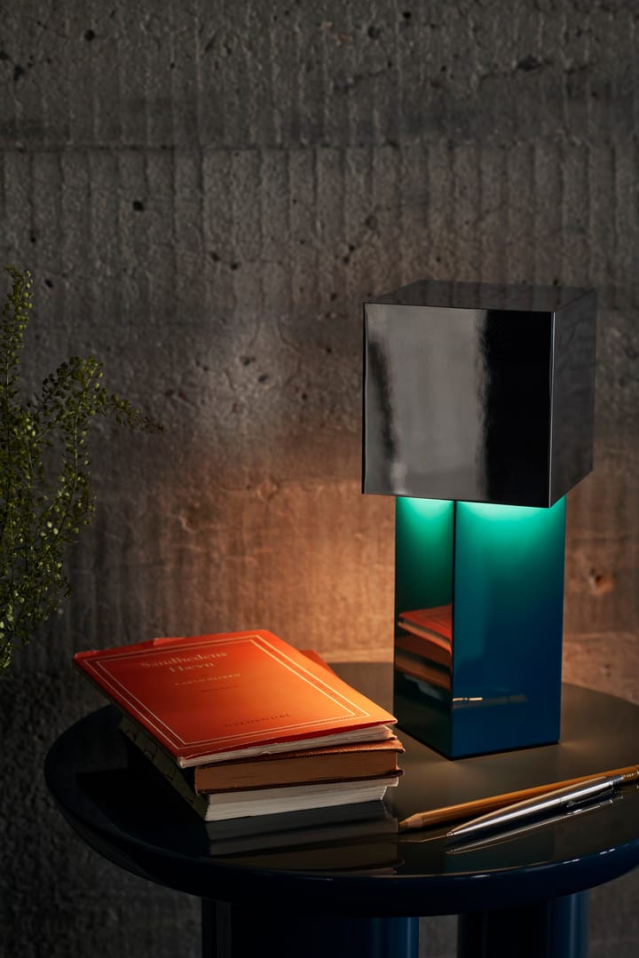 Pivot ATD7 bærbar lampe, Blue silver &Tradition