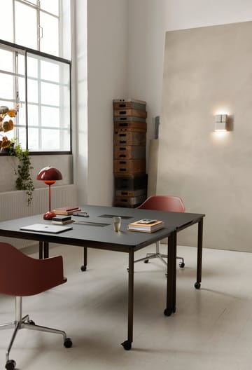 Tabata LN10 væglampe - Silk grey - &Tradition