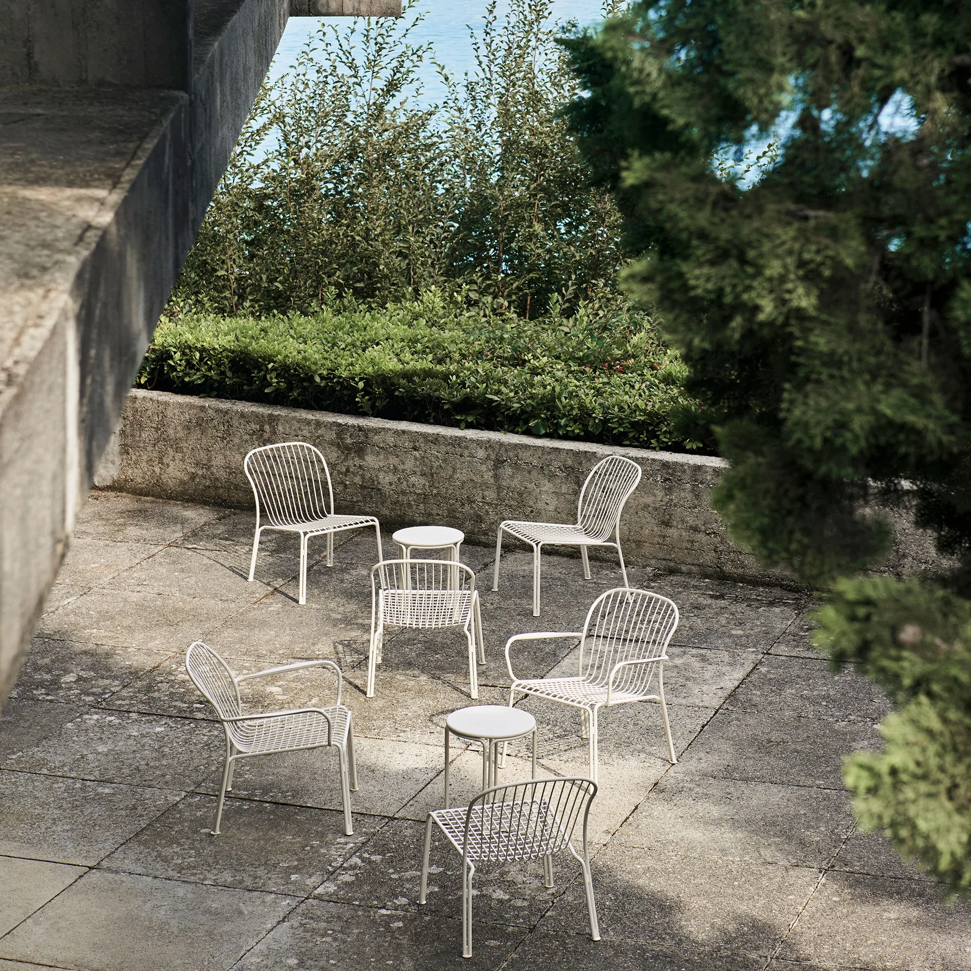 Thorvald SC102 sidebord, Ivory &Tradition