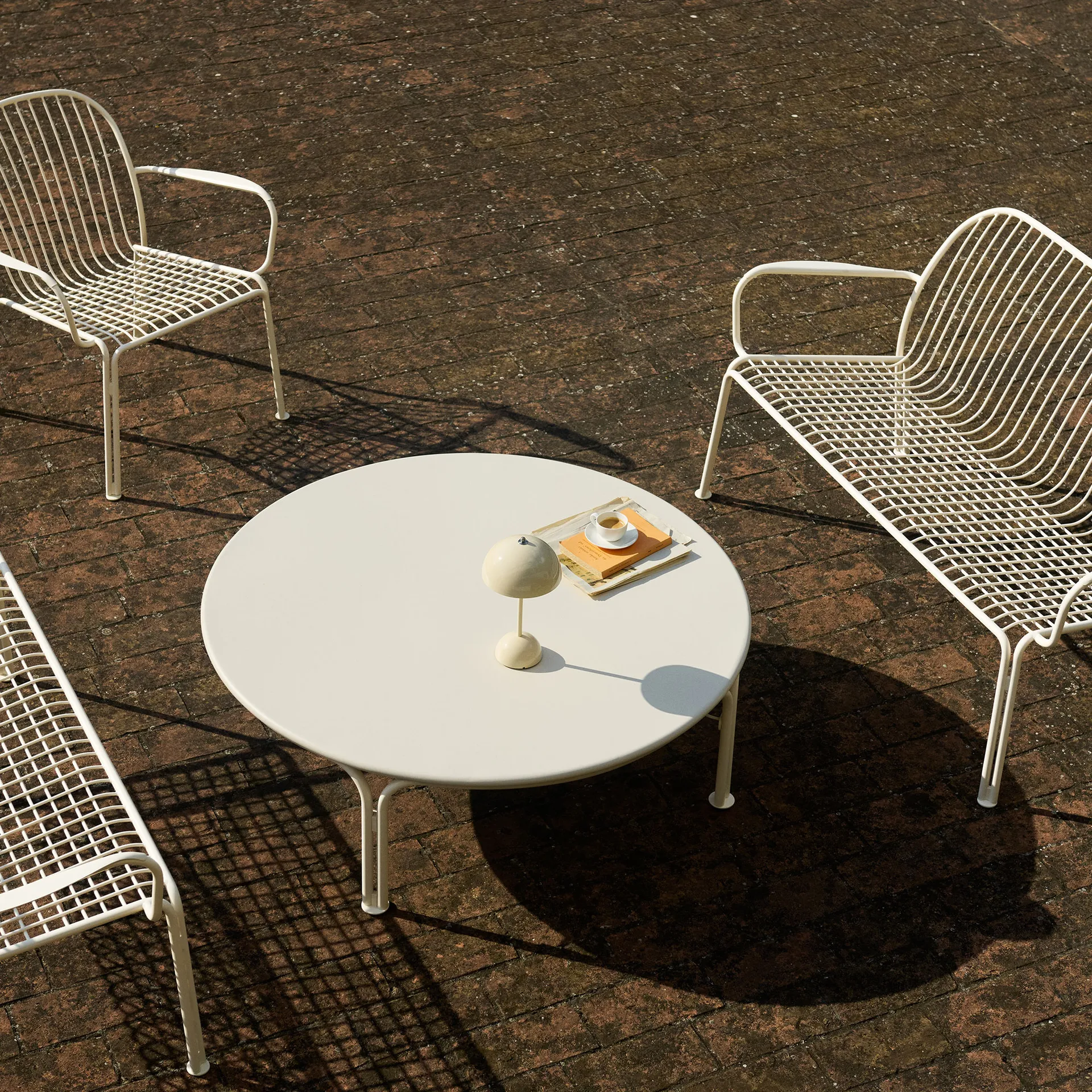 Thorvald SC110 loungesofa, Ivory, 143 cm &Tradition