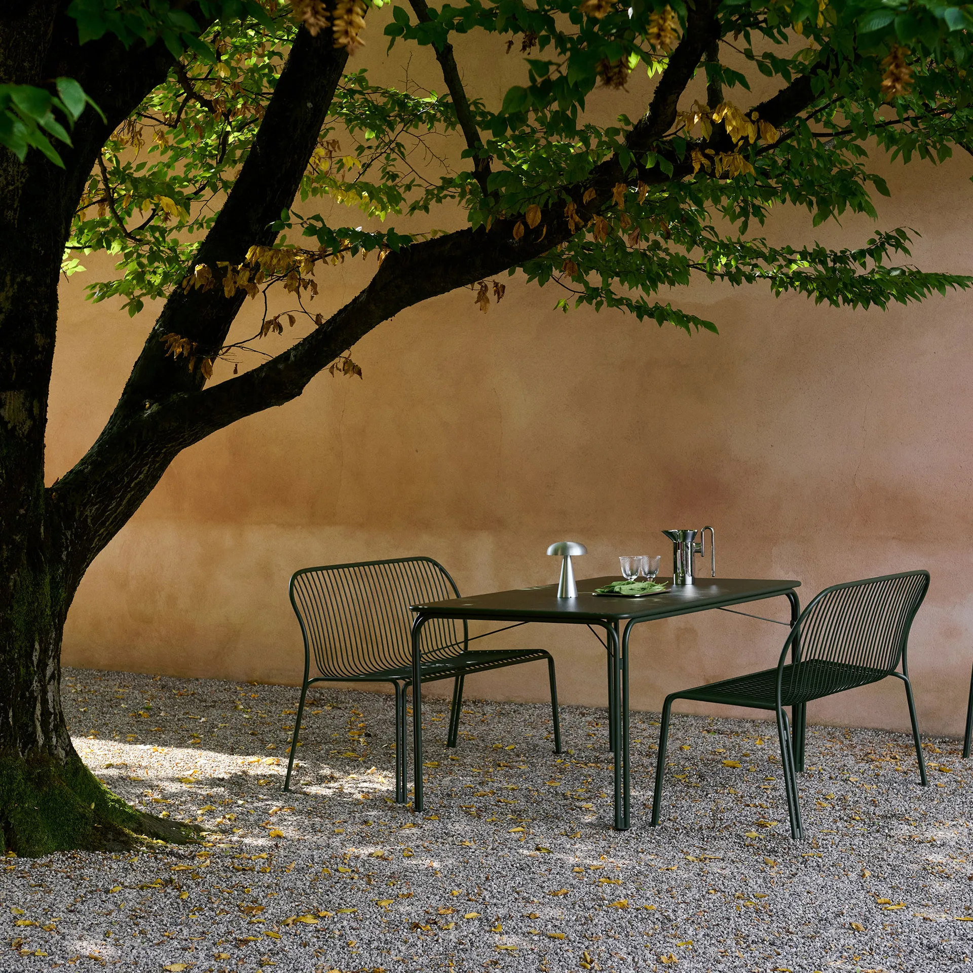 Thorvald SC111 bænk, Bronze green, 129 cm &Tradition