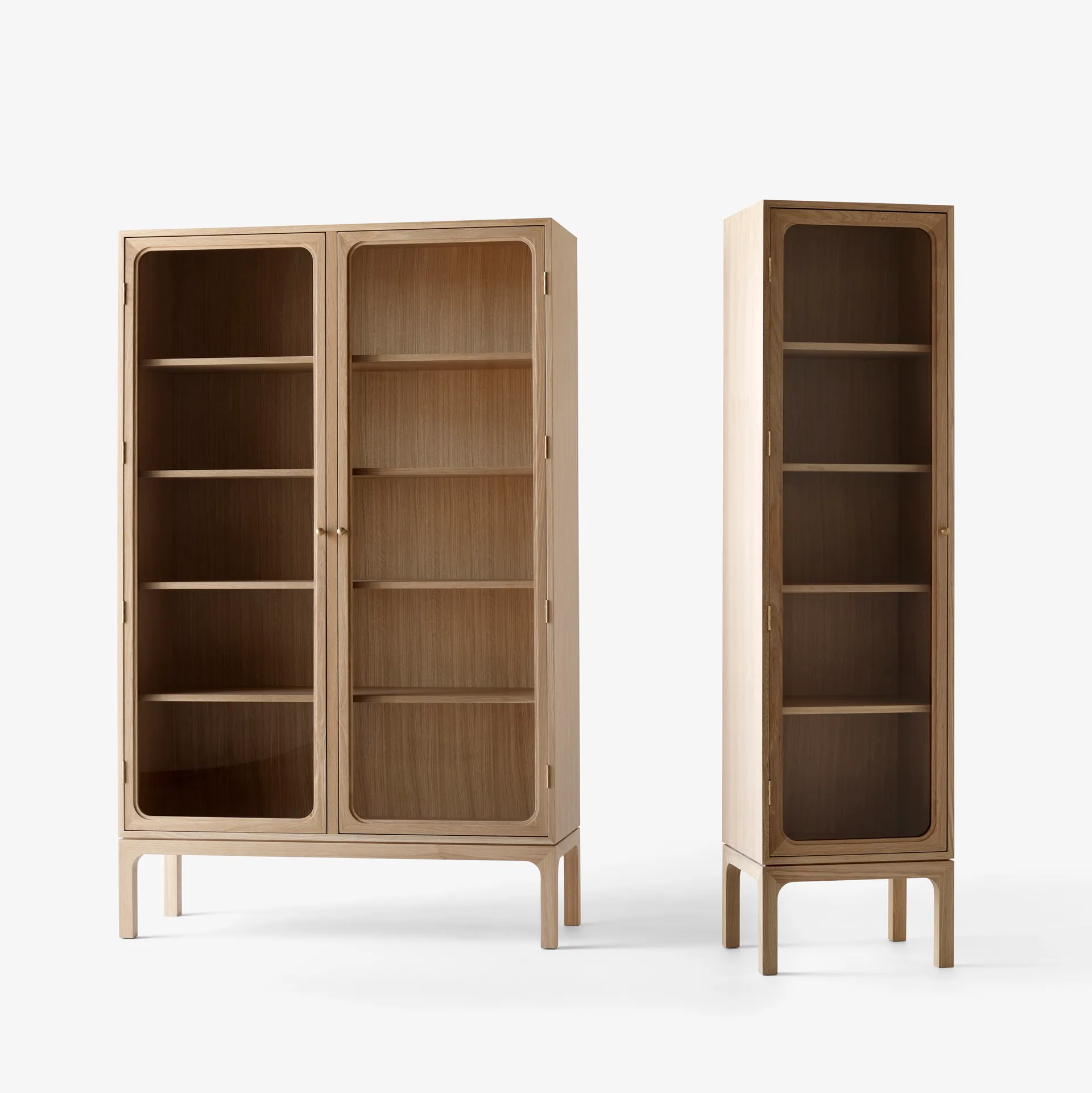 Trace SC88 vitrineskab 120x192x40 cm, Natural oak &Tradition