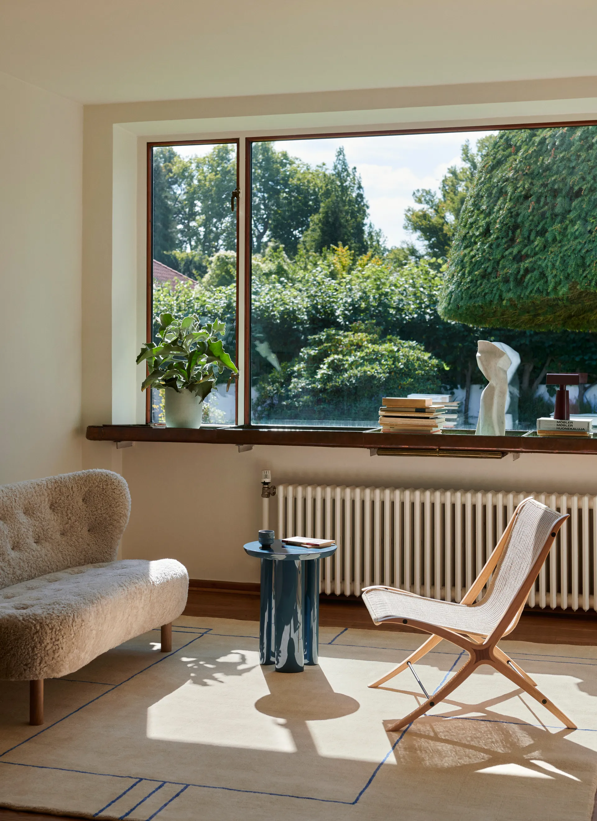 Tung JA3 sidebord, Steel blue &Tradition