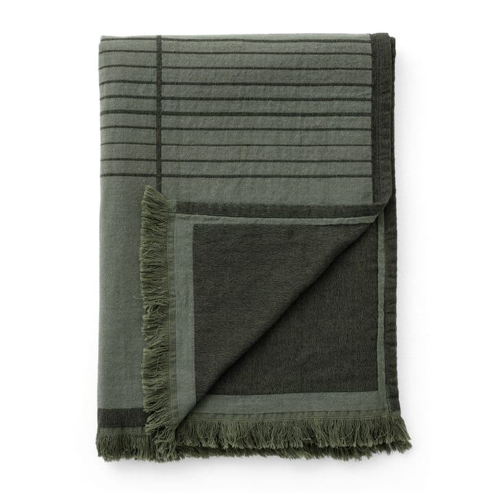 Untitled AP10 plaid 150x210 cm - Dark green - &Tradition