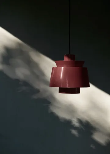 Utzon JU1 lampe - Dark burgundy, Ø22 cm - &Tradition