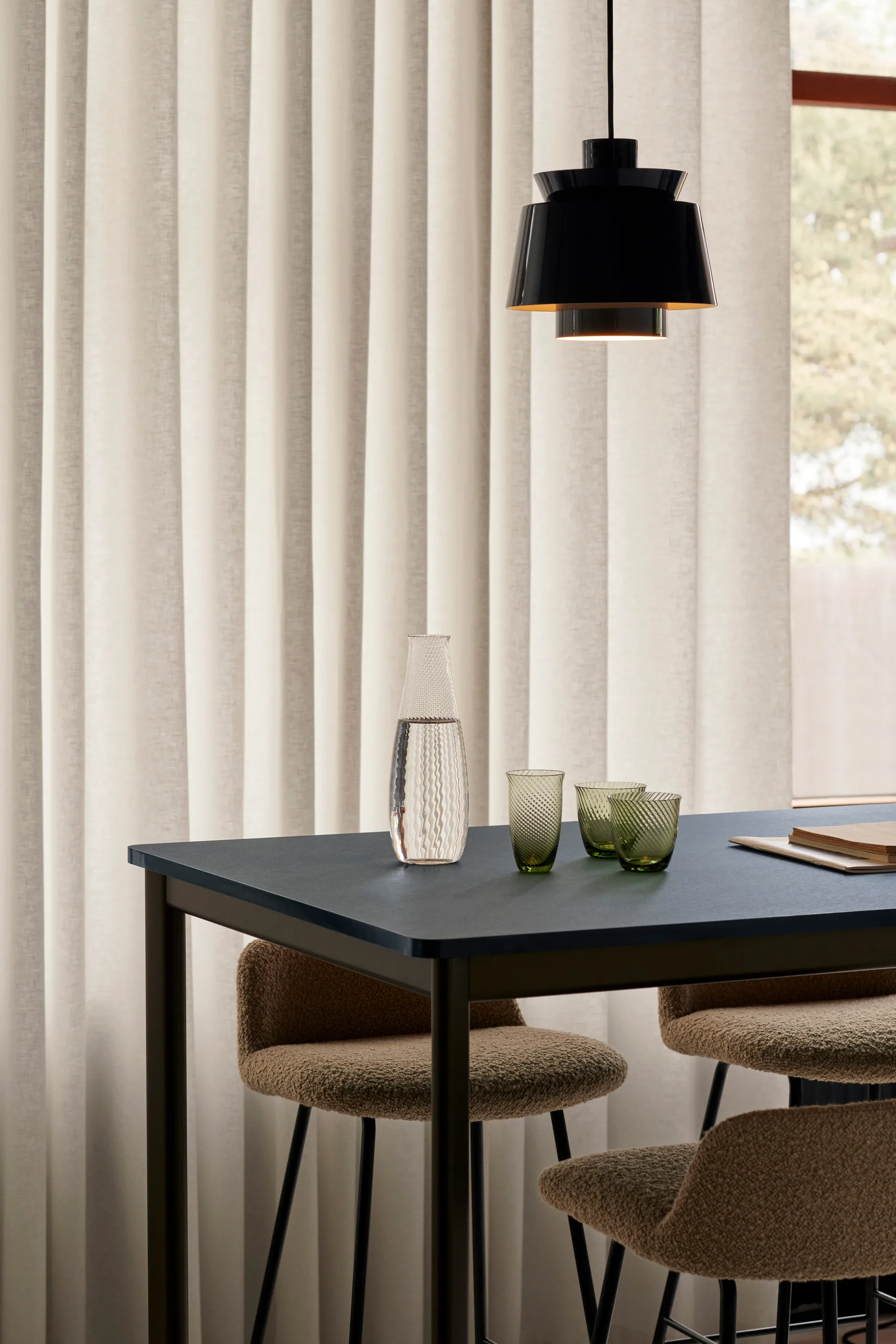 Utzon JU1 Special Anniversary Edition lampe, Steel Blue &Tradition