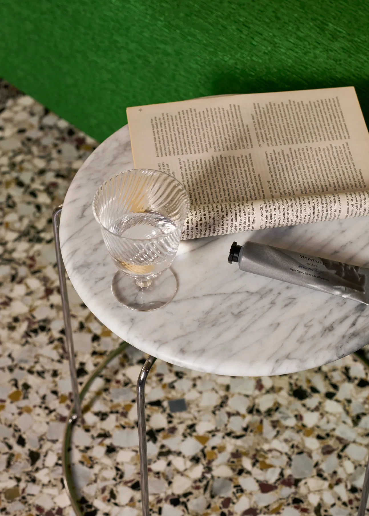 Wire Stool VP11 bordplade Ø38 cm, Marmor Bianco Carrara &Tradition