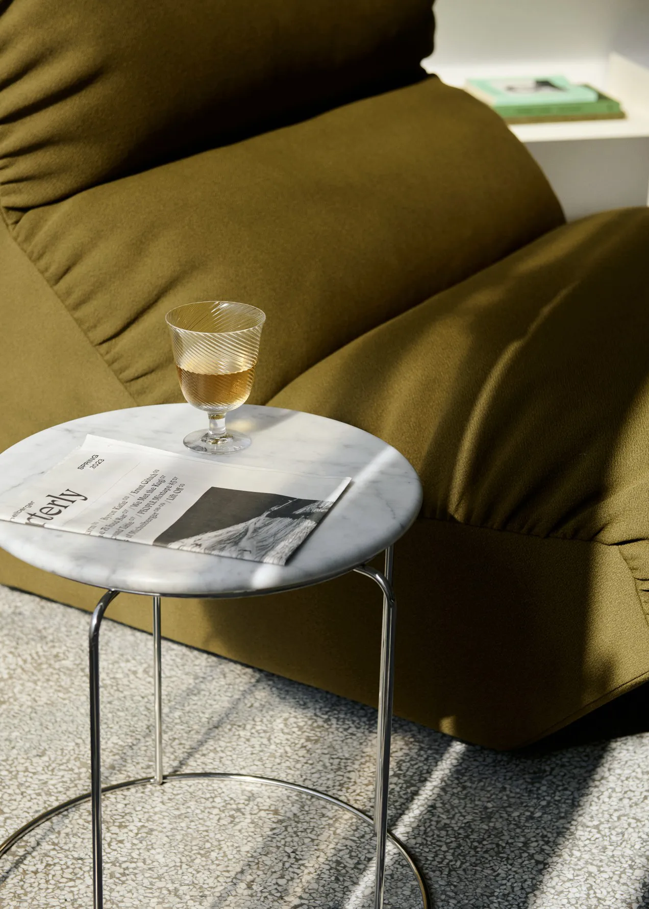 Wire Stool VP11 bordplade Ø38 cm, Marmor Bianco Carrara &Tradition