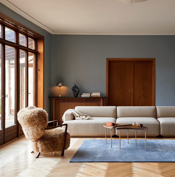Wulff Lounge Chair ATD2 lænestol, Olieret valnød/Sheepskin honey &Tradition