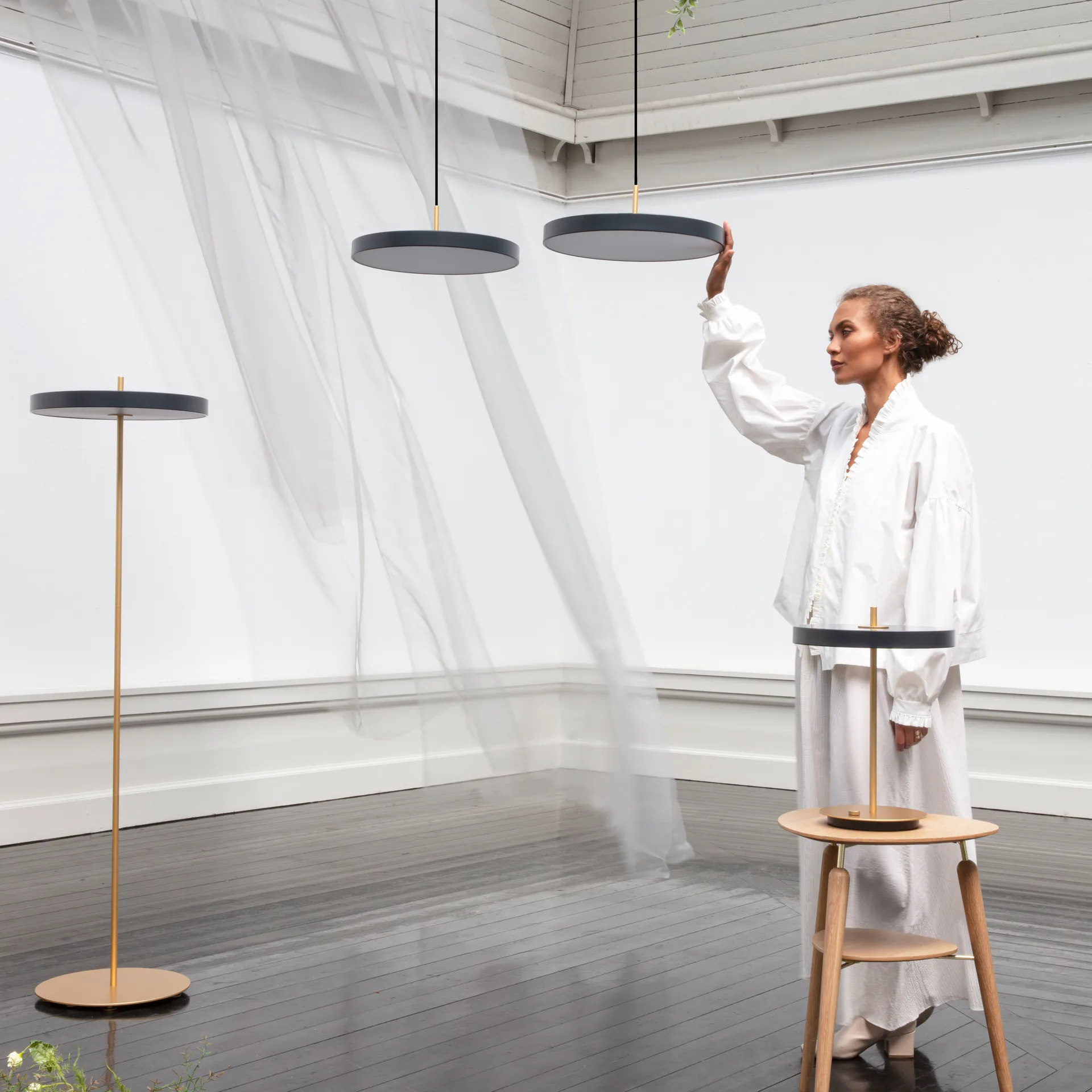 Asteria bordlampe, Black Umage