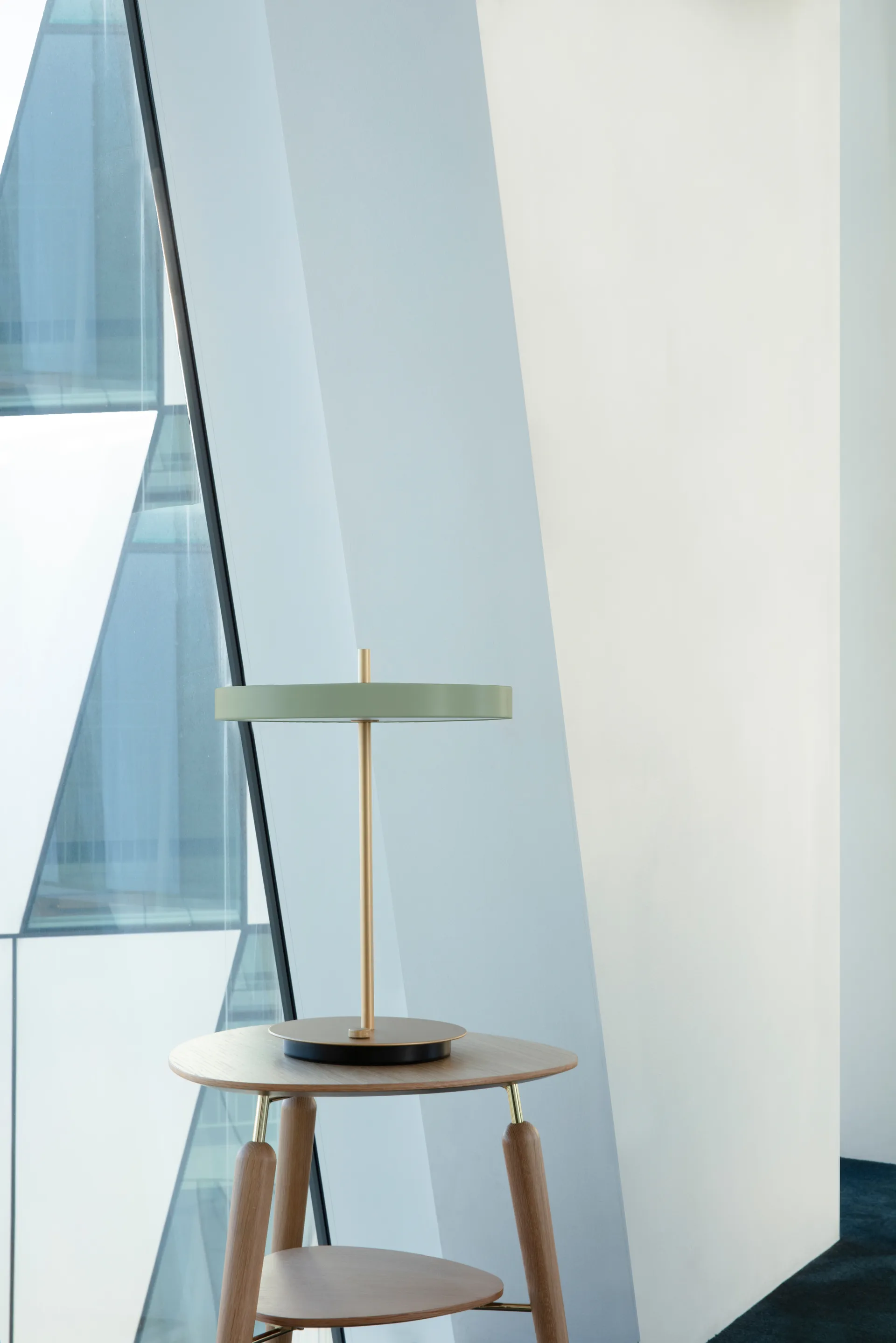 Asteria bordlampe, Olive Umage