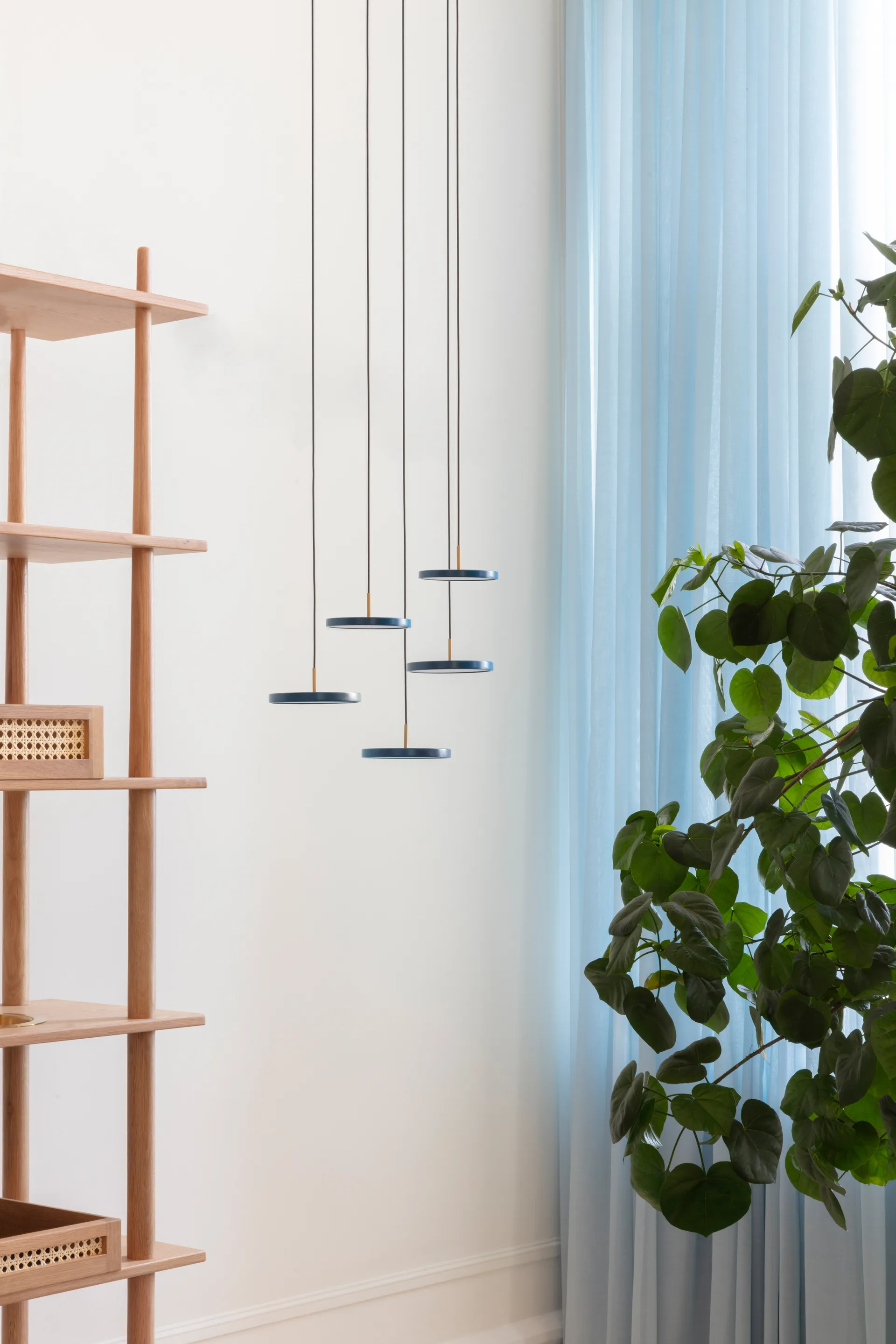 Asteria Micro loftslampe, Petrol Blue Umage