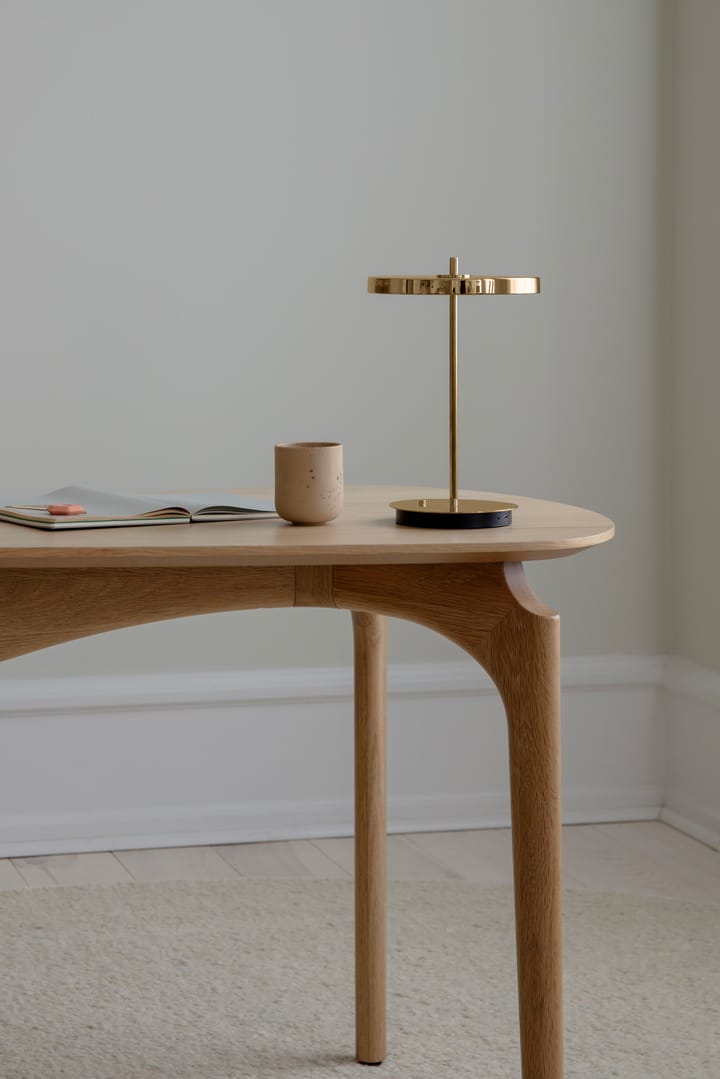 Asteria Move bordlampe, Polished brass Umage
