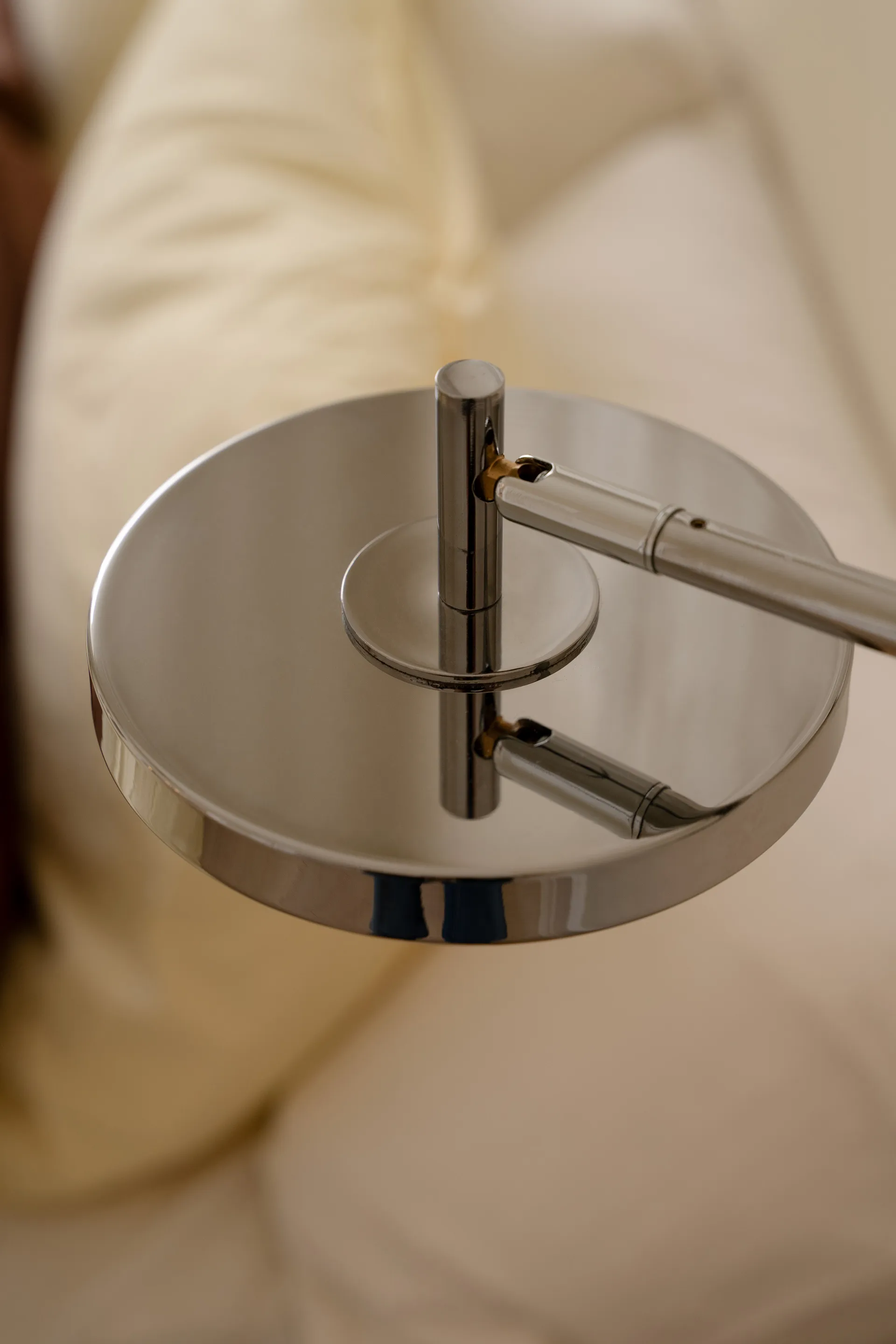 Asteria Wall short væglampe, Polished steel Umage
