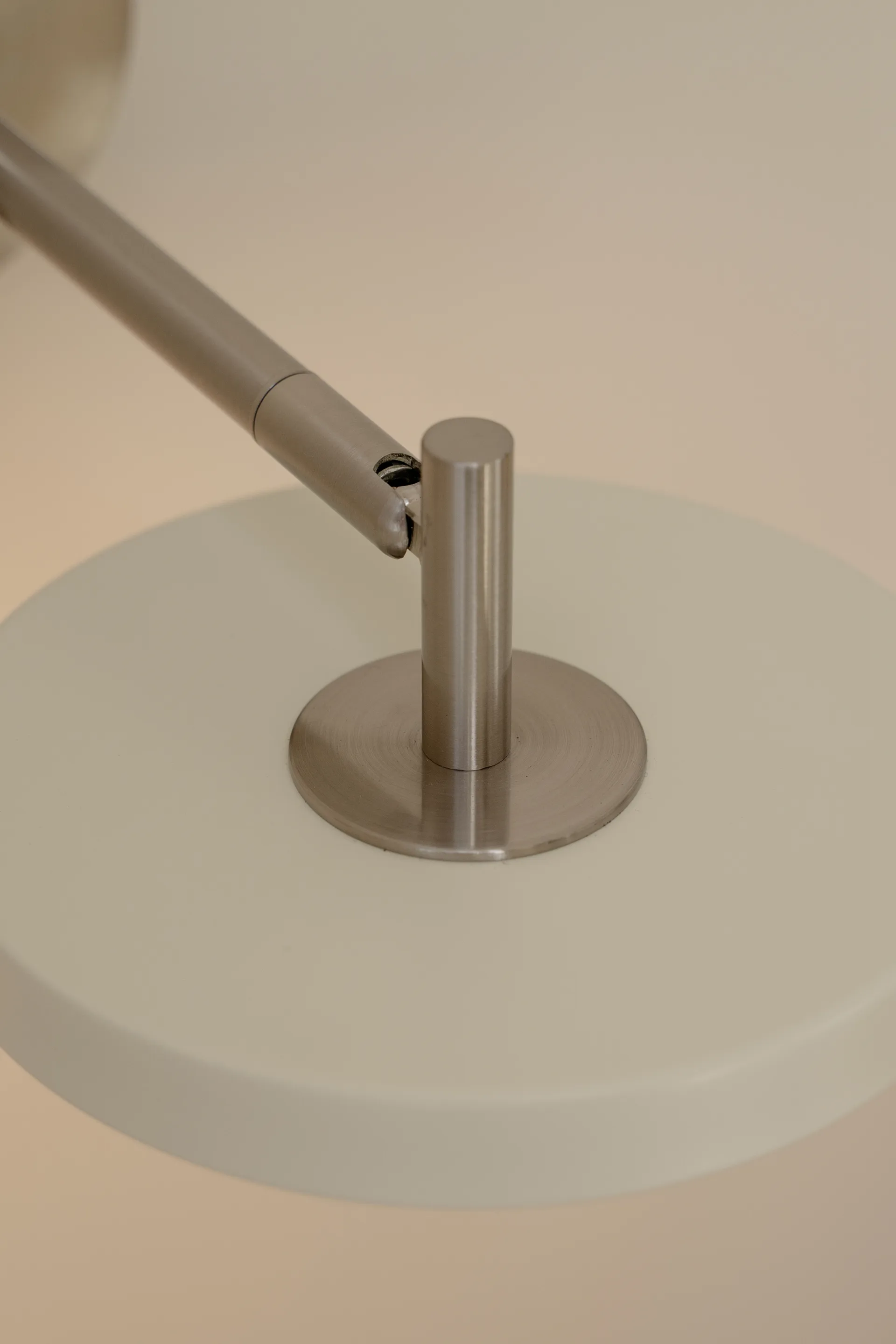 Asteria Wall væglampe, Long, Nuance mist-chrome Umage