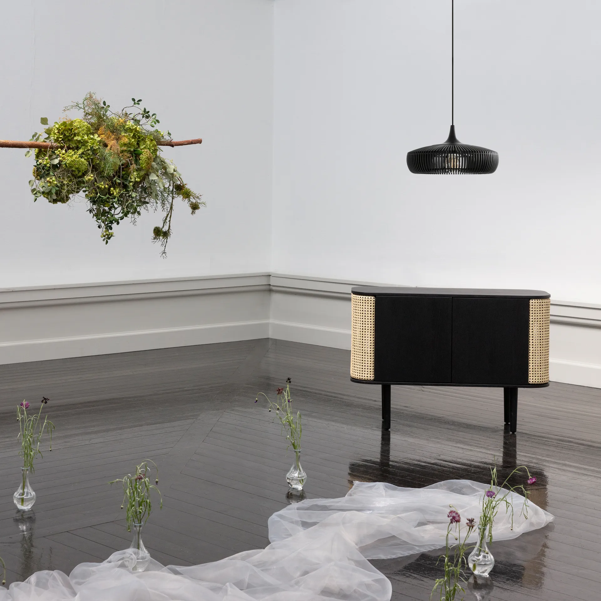 Clava Dine Wood lampeskærm Ø43 cm, Black Umage