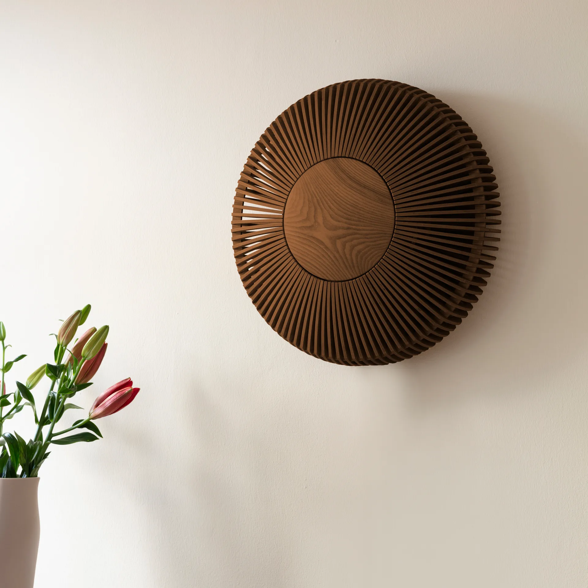 Clava Up væglampe large, Mørk eg Umage