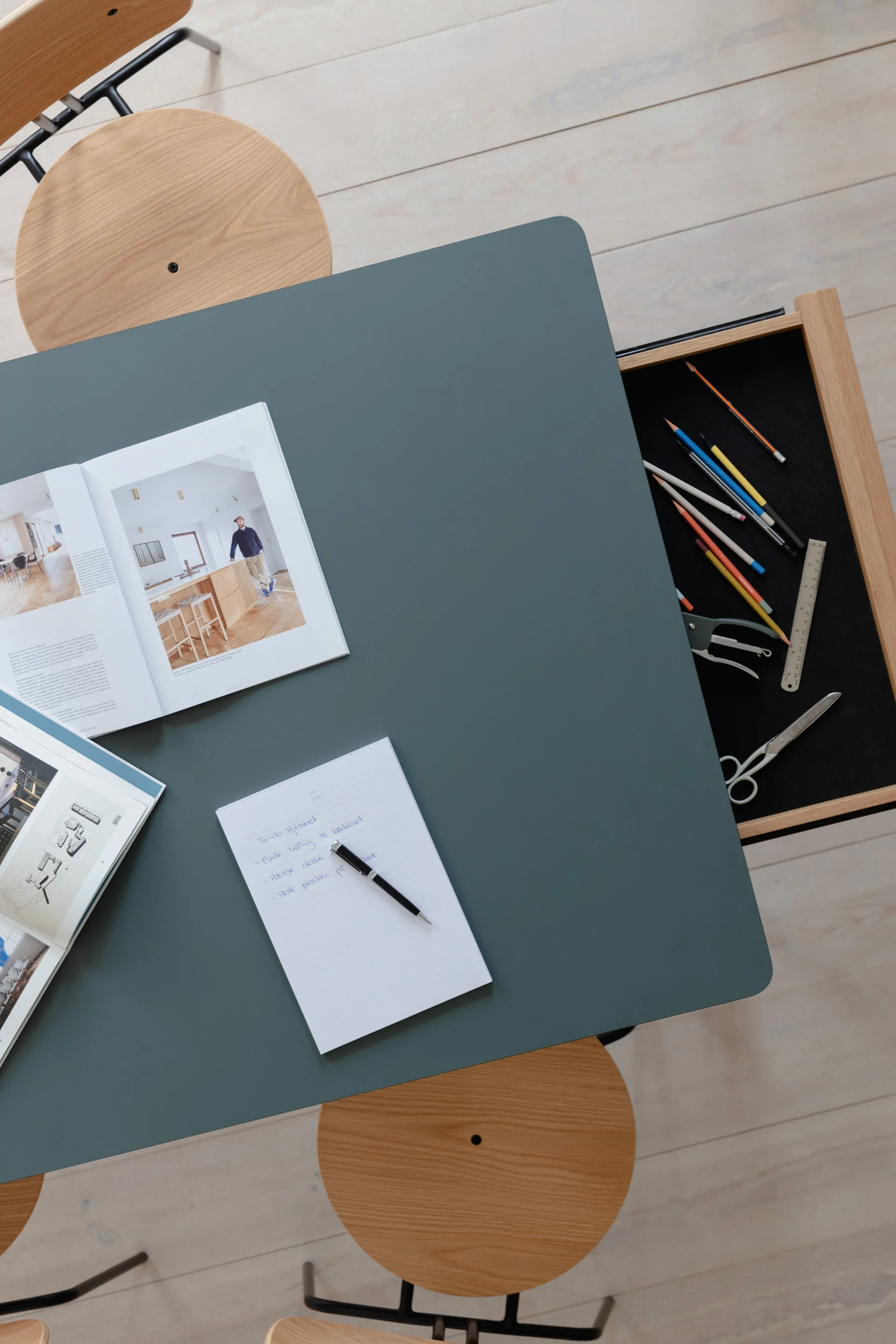 Heart'n'Soul spisebord 90x200 cm, Oak-moss green Umage