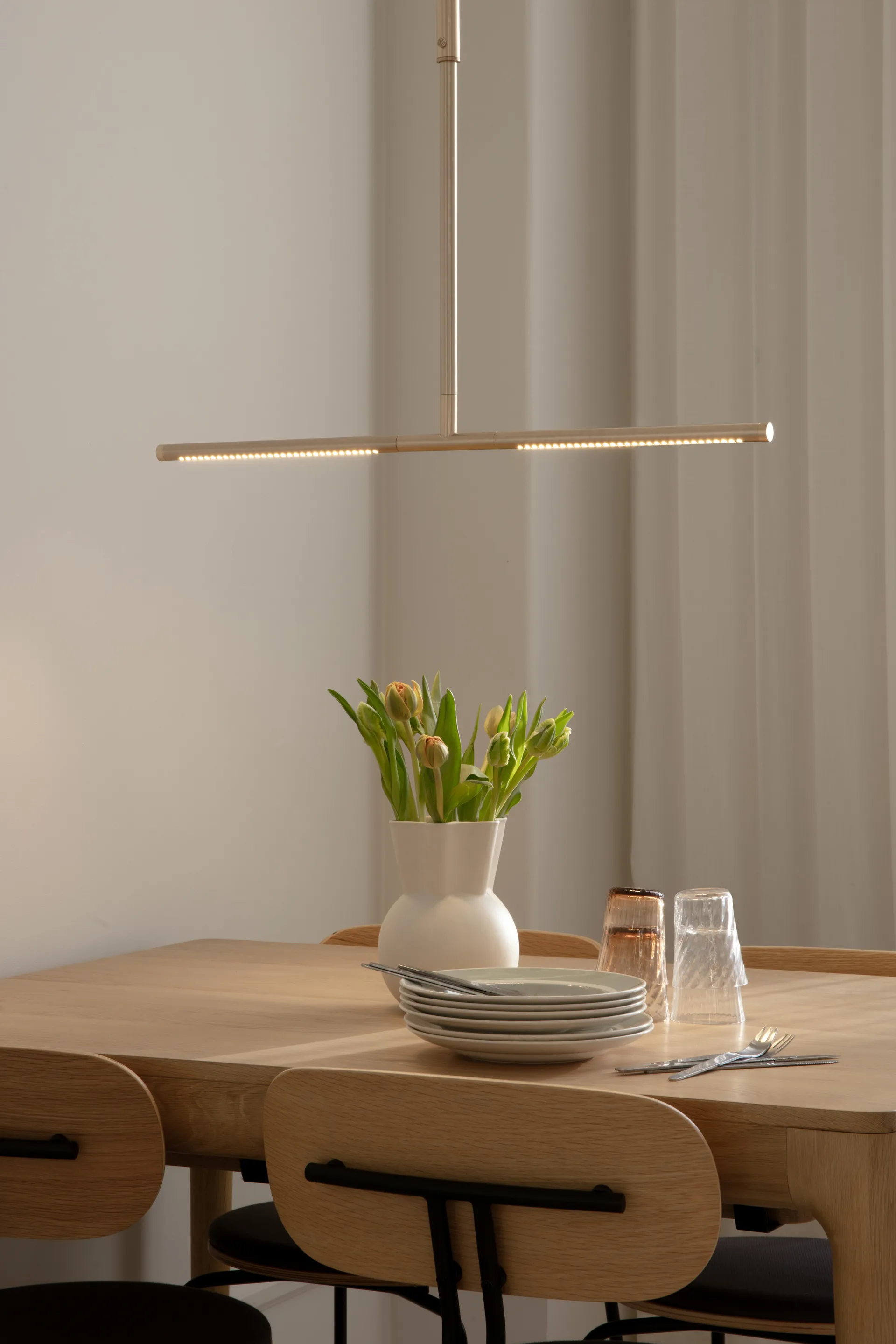 Omni loftslampe 133x74 cm, Gold Umage