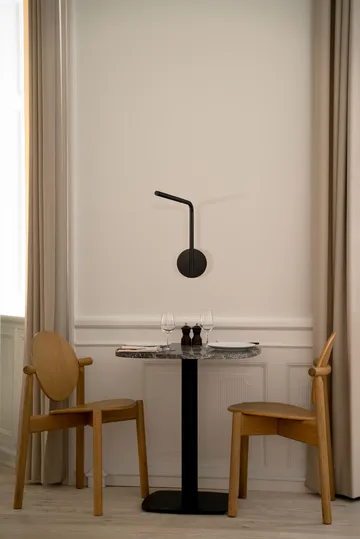 Omni Pivot væglampe - Black - Umage