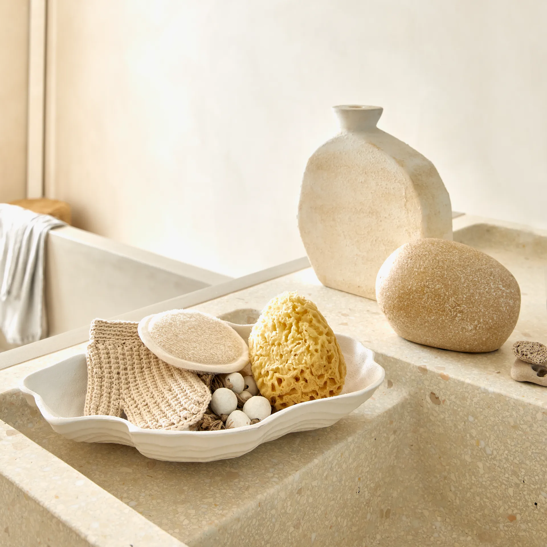 Sassi A lysestage 26 cm, Chalk URBAN NATURE CULTURE