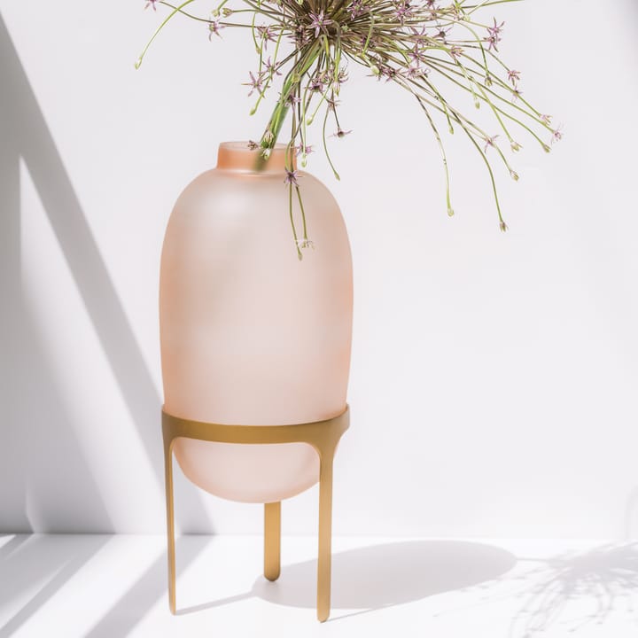 UNC vase på fod - Lyserød - URBAN NATURE CULTURE