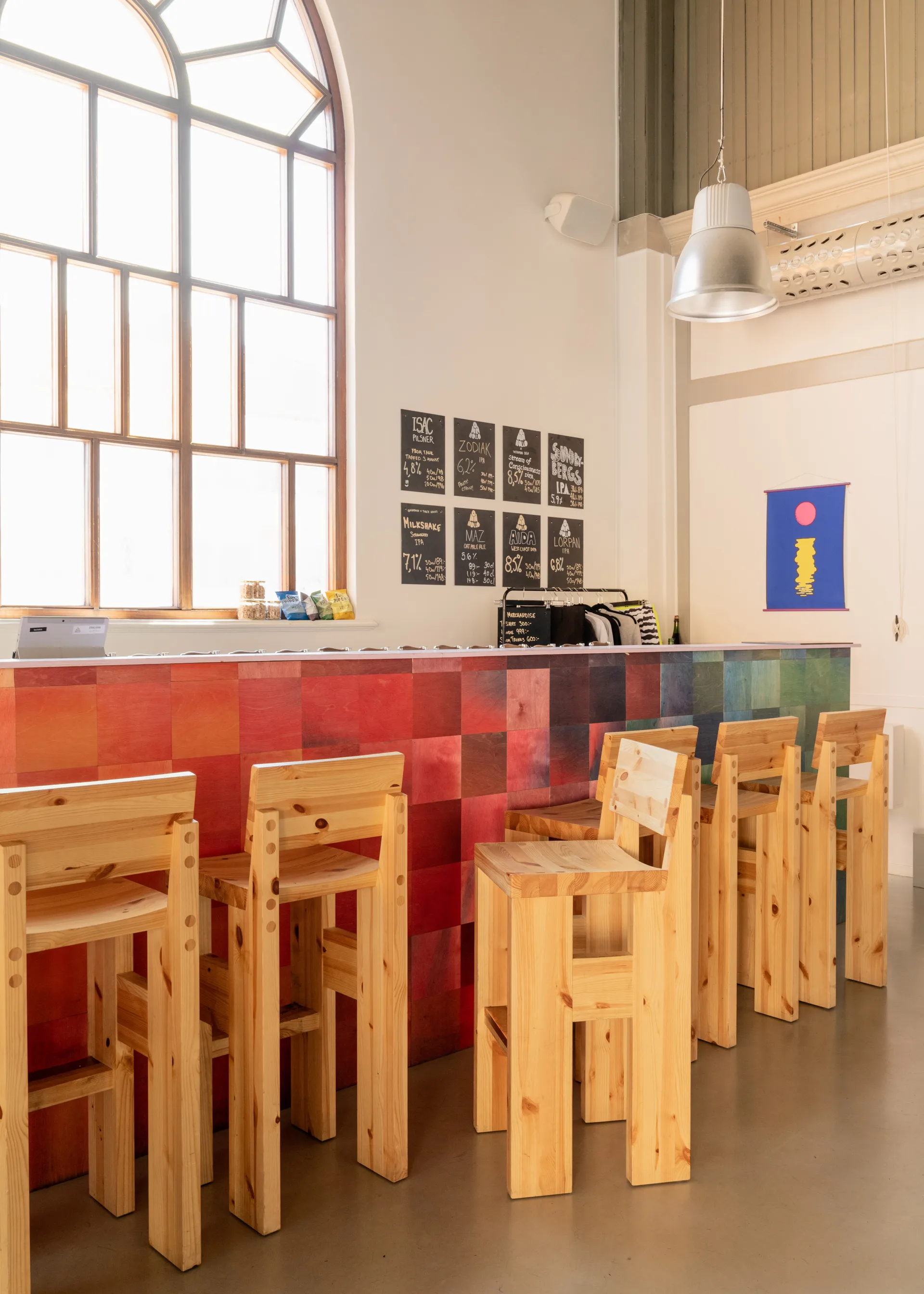 001 Bar Stool barstol, Mat olievokset fyrretræ, 65 cm Vaarnii