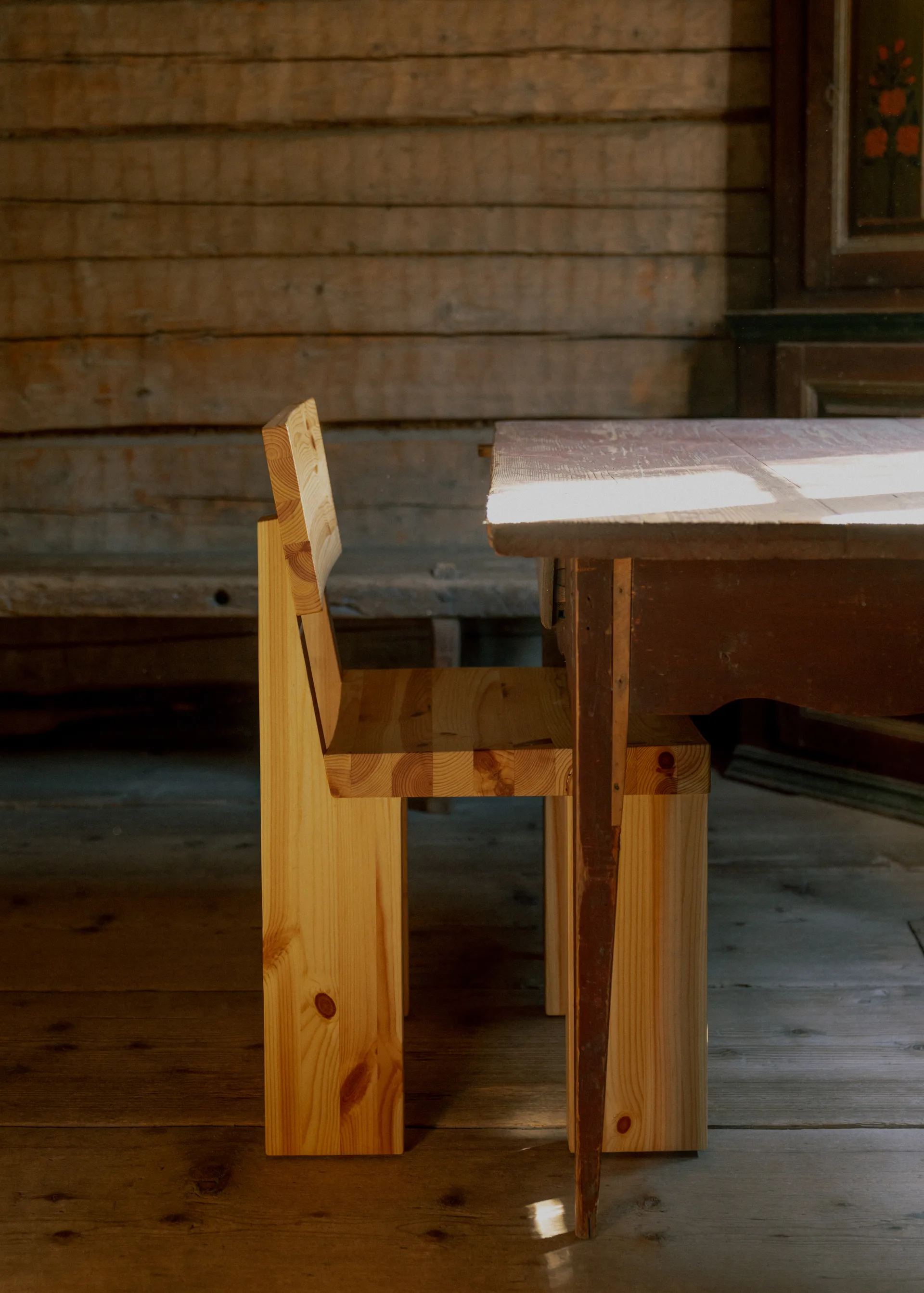 001 Dining Chair stol, Mat olievokset fyrretræ Vaarnii