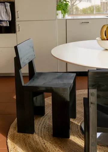 001 Dining Chair stol - Sortbejdset fyrretræ - Vaarnii