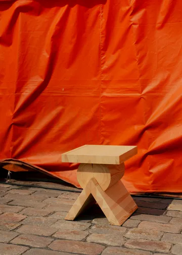 006 AA Side Table sidebord - Mat olievokset fyrretræ, 40x40x45 cm - Vaarnii