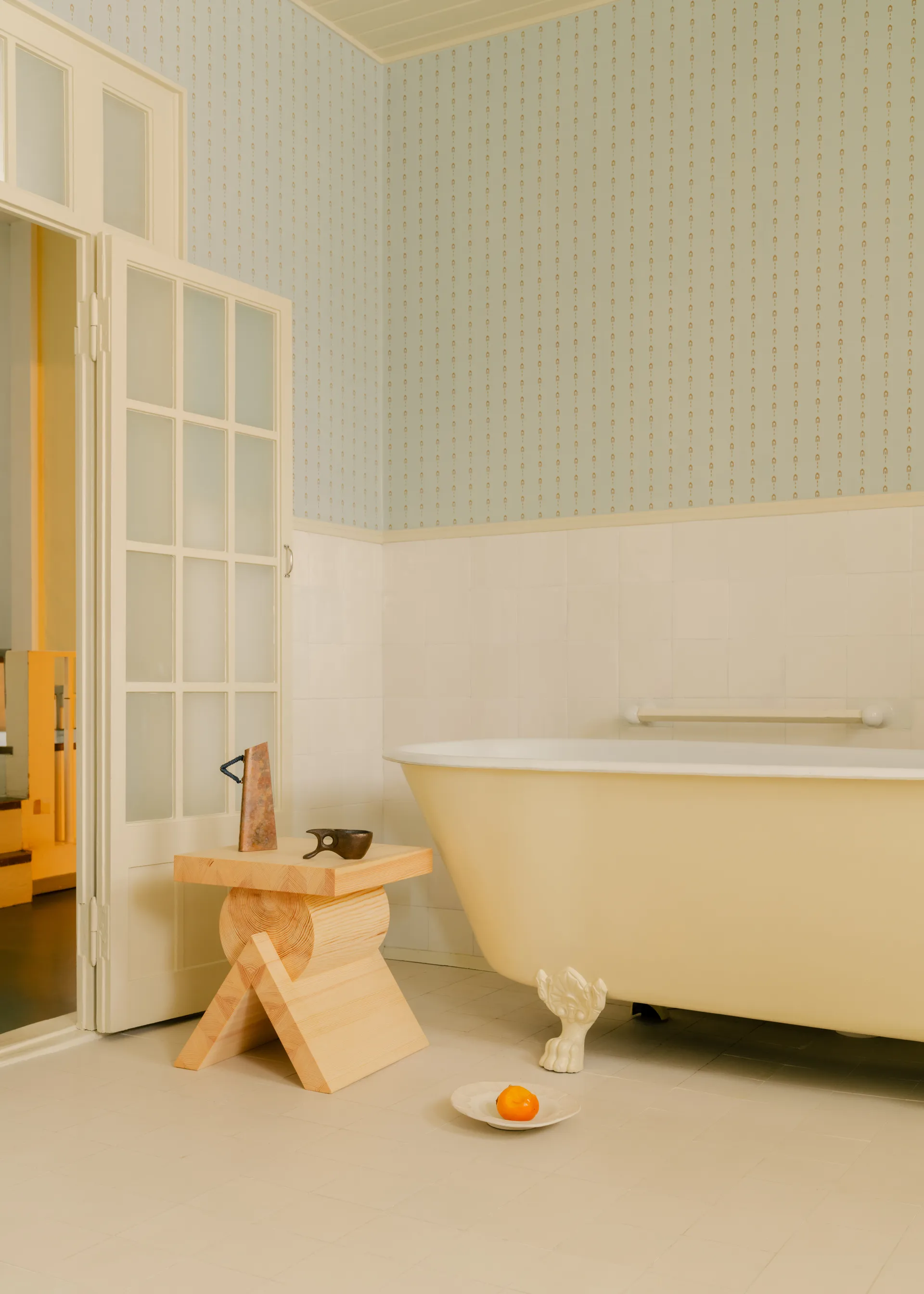 006 AA Side Table sidebord, Mat olievokset fyrretræ, 40x40x45 cm Vaarnii