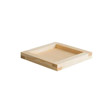 009 Tray bakke - Olievokset fyr, 33x33x6 cm - Vaarnii